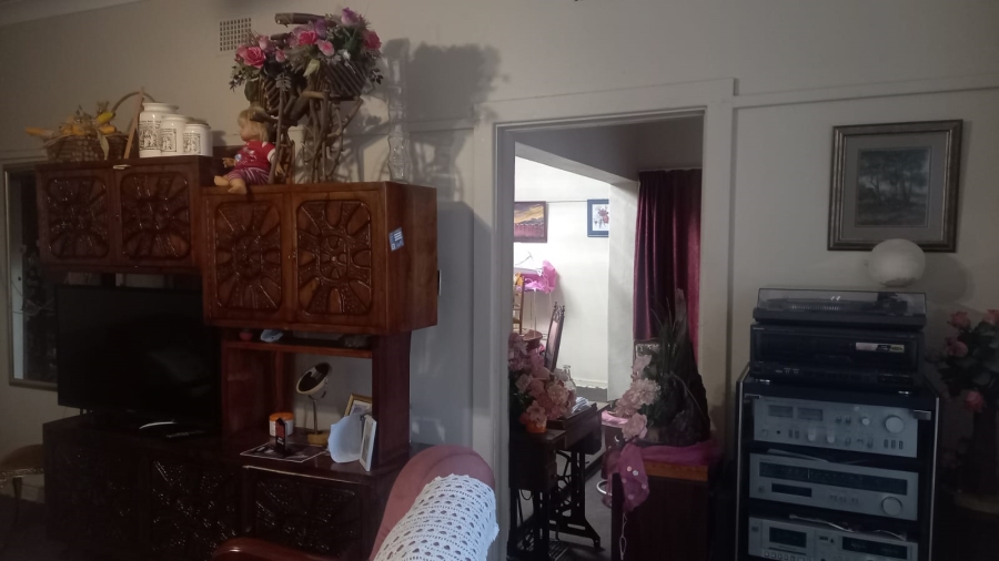 4 Bedroom Property for Sale in Elandia North West